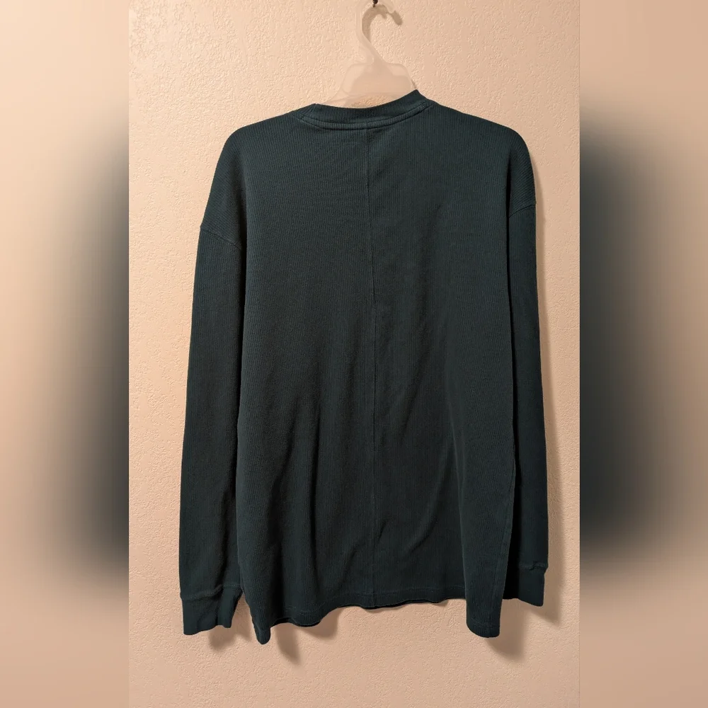 Abercrombie & Fitch Green Long Sleeve Tee - Picture 2 of 4